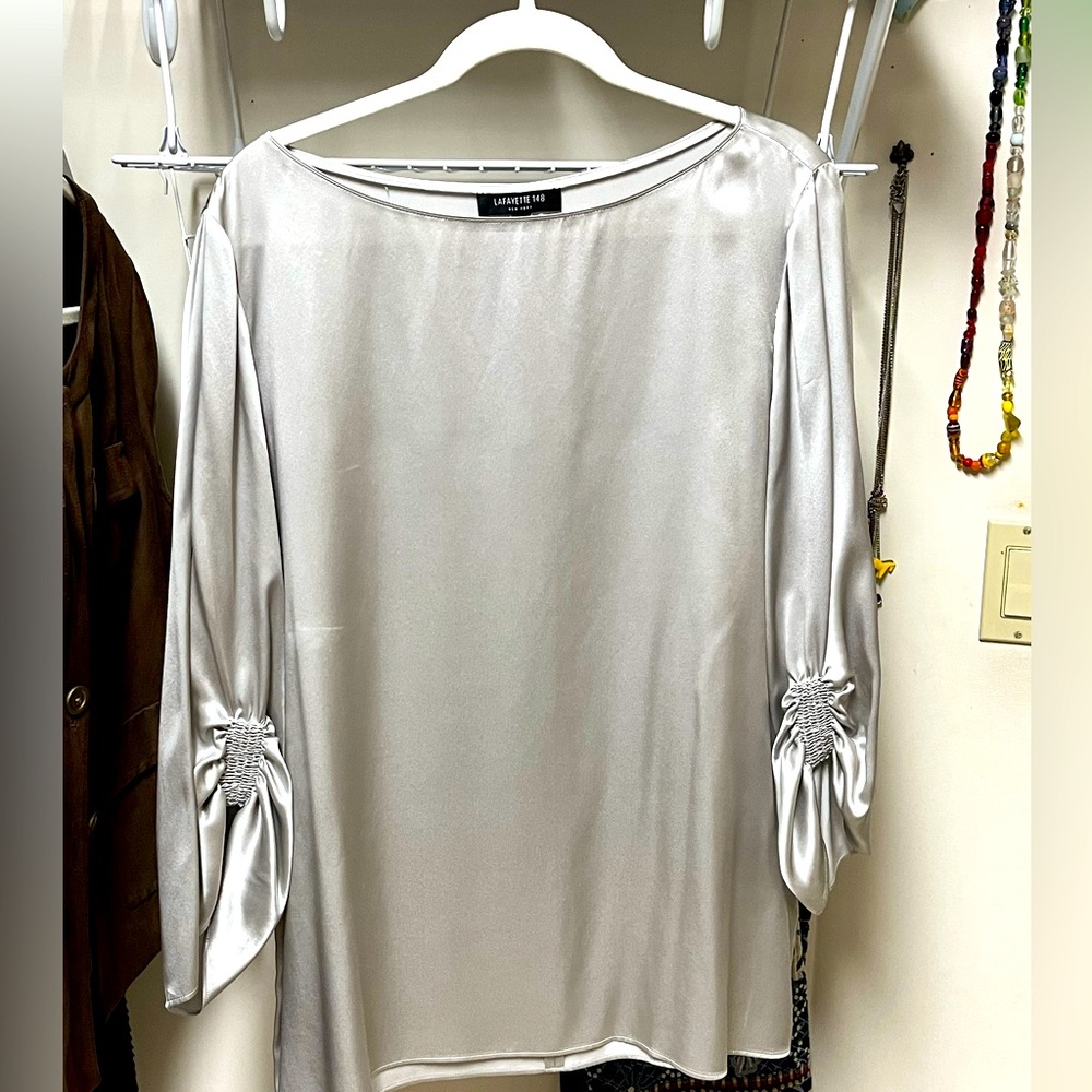 Lafayette 148 silk blouse. XXL.